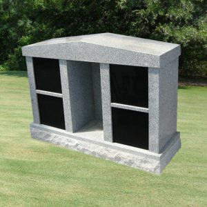 4-niche-memorial-with-roof-top-2
